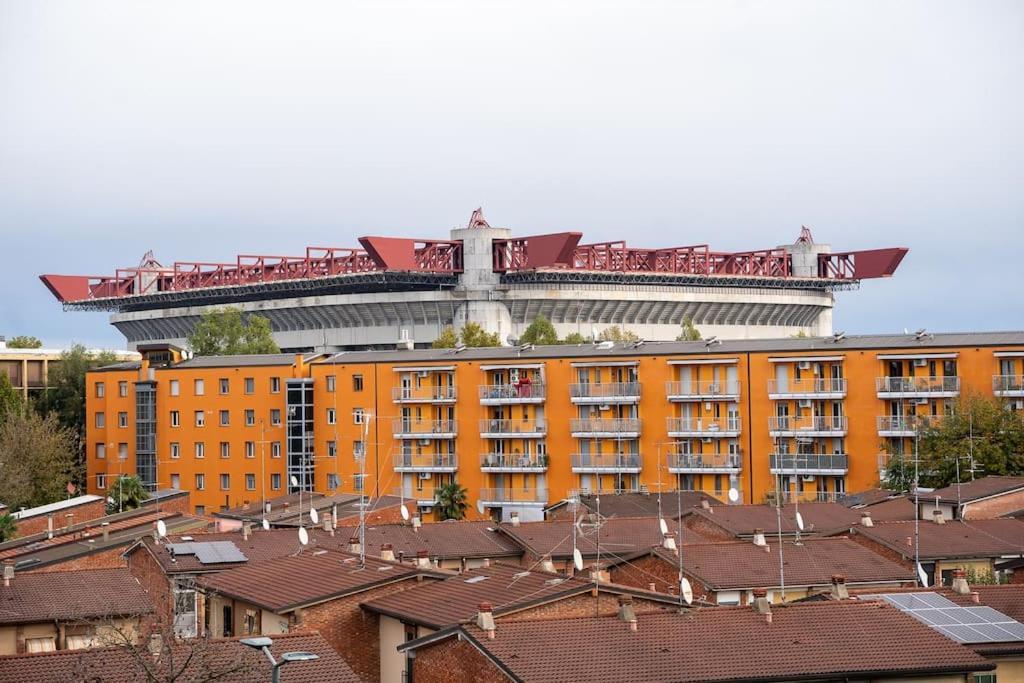 Appartamento A 500 Metri Da San Siro ميلان المظهر الخارجي الصورة